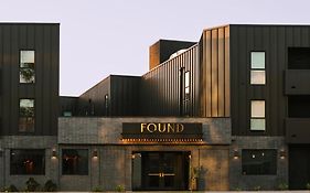 Found Hotel Santa Monica